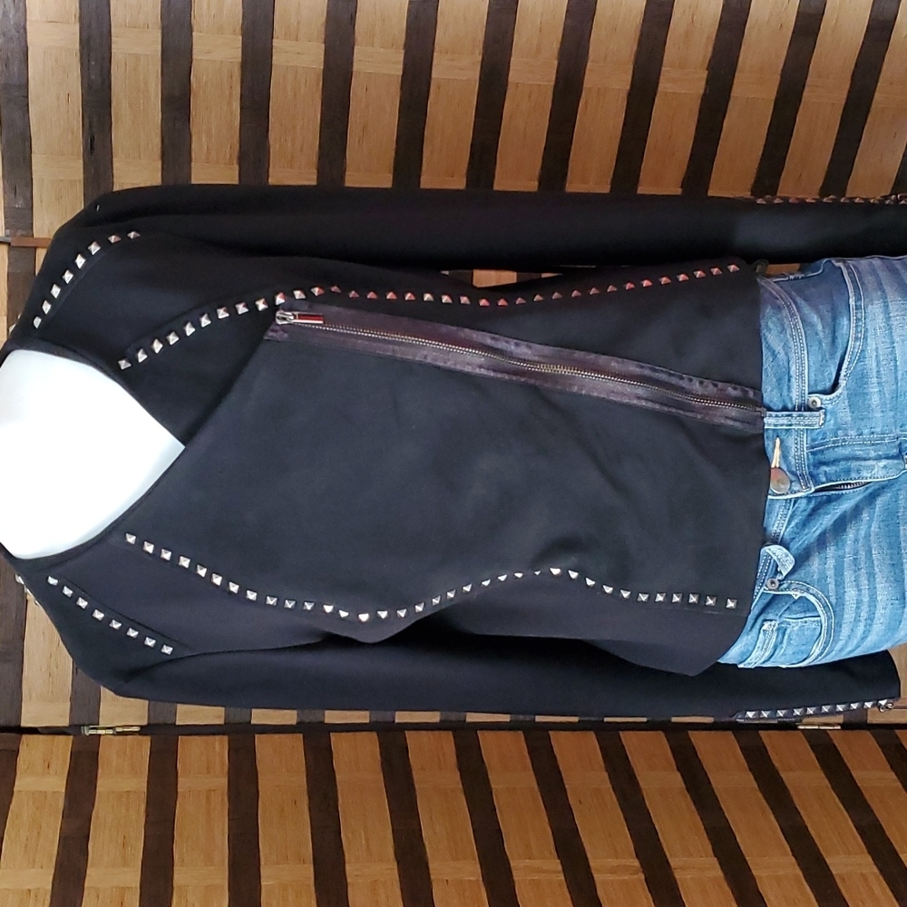 Cache Zip stud jacket